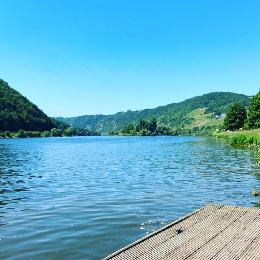 Ferienwohnung Am Kirchberg Hatzenport Εξωτερικό φωτογραφία